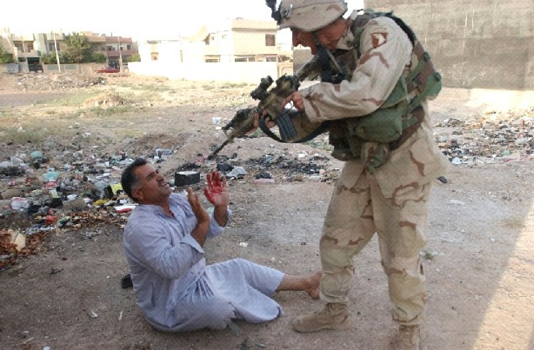 قتل المدنين في العراق