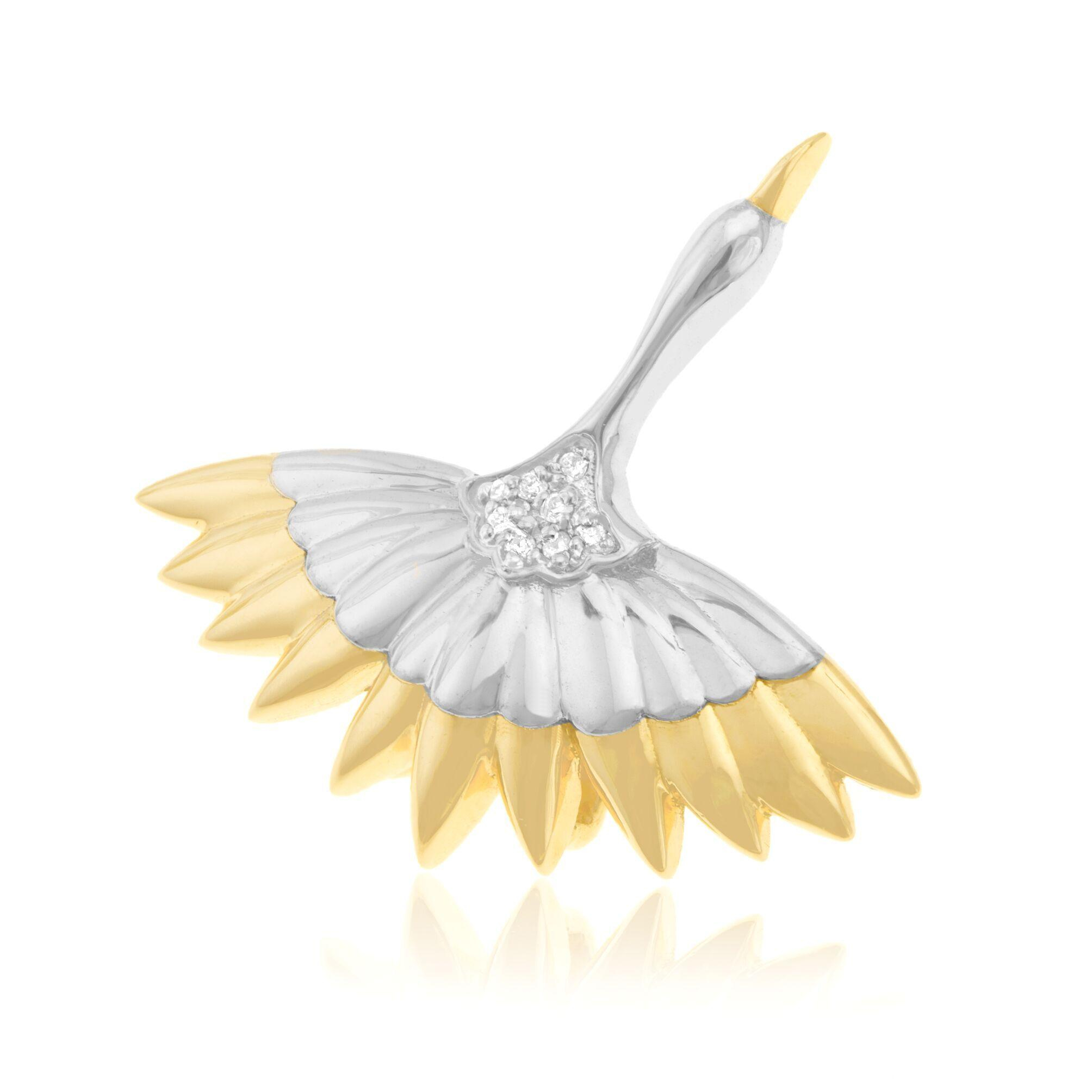 broche-pendentif-en-or-jaune-et-rhodie-diamants-Bertuzzo
Bijoux-en-or-pour-soirées-élégantes