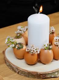 Une bougie qui a déjà éclairé d’autres fêtes, d’autres visages