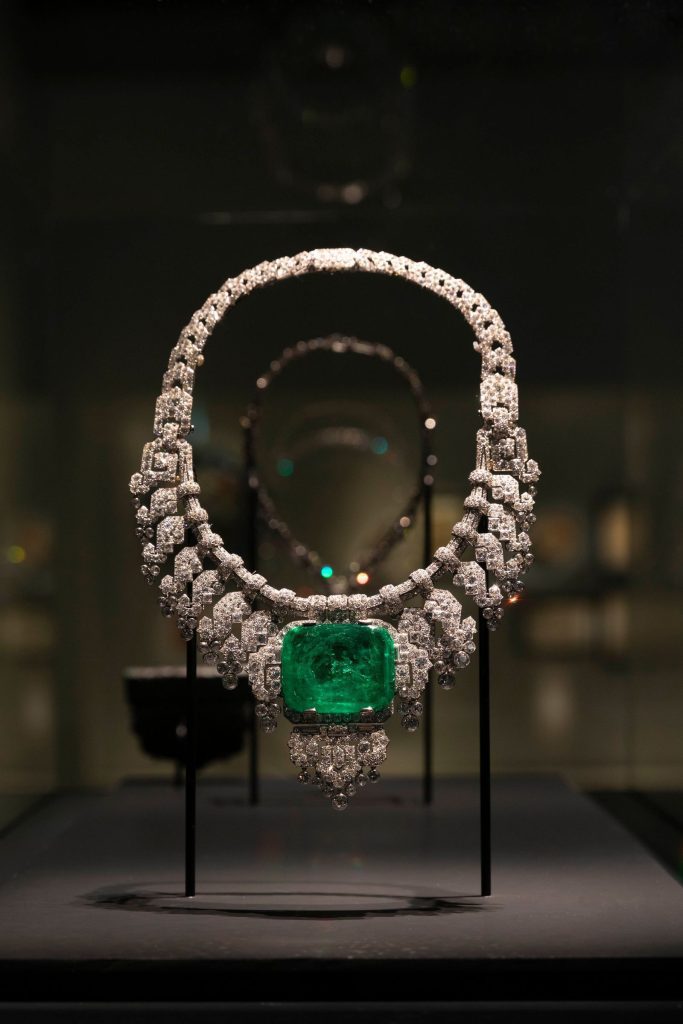 les parures mythiques de chez Cartier ne sont que l’héritage volé du Levant