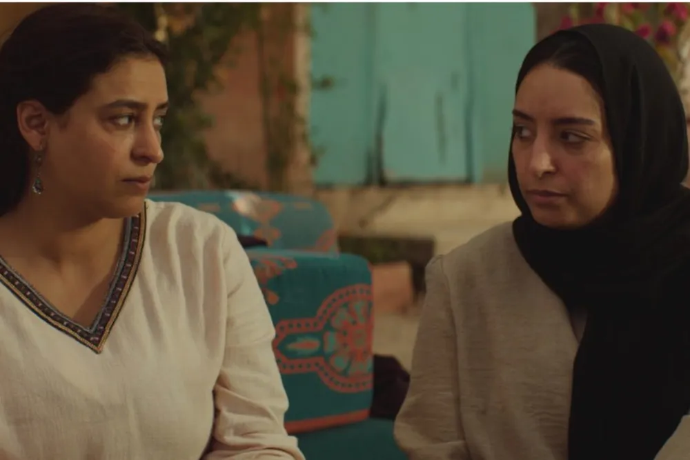 Layla et Noura Dans "La Station"