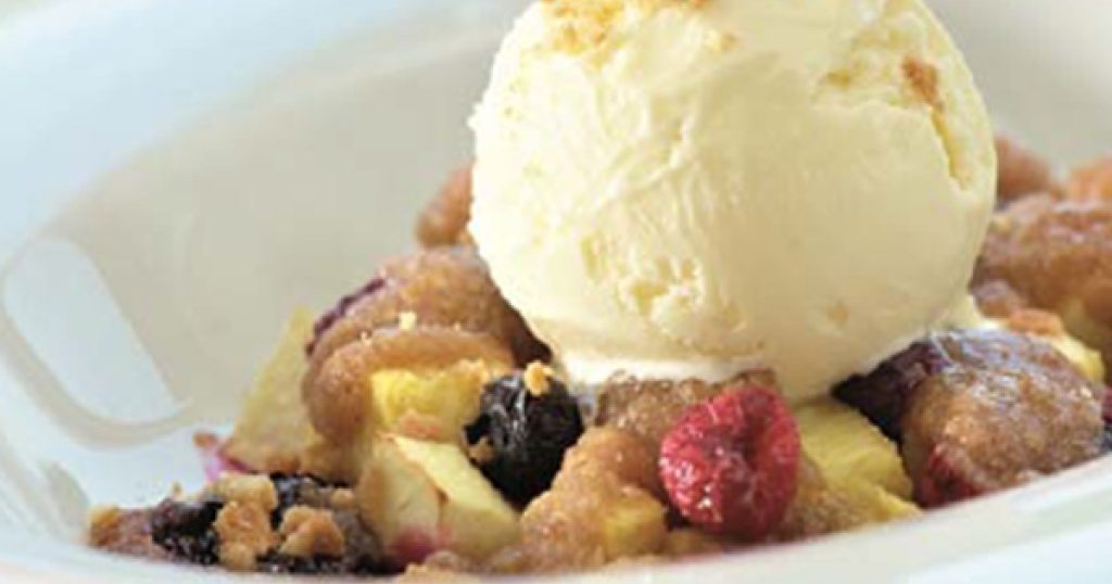 Le crumble rustique prunes et mûres