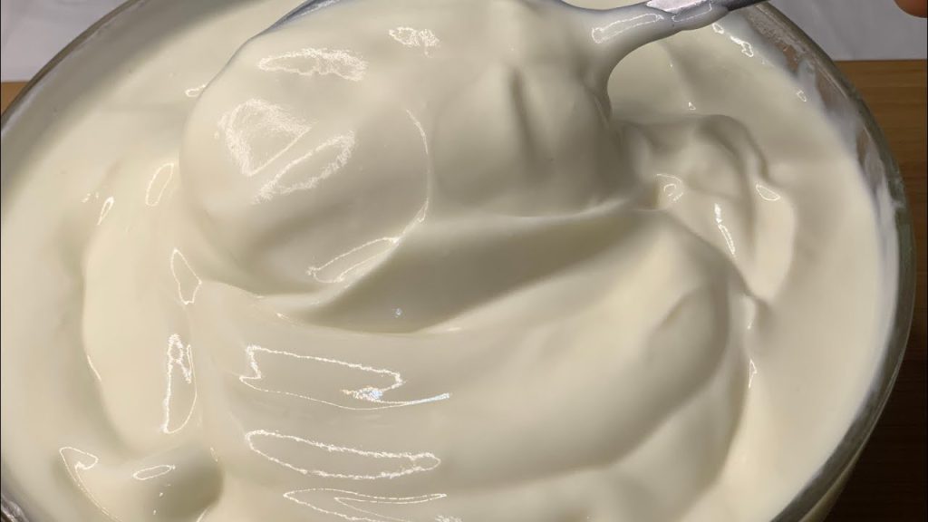 Le grand bain de minuit et l'étuve du laboratoire de yaourt.
